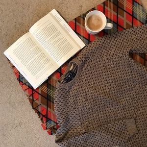 Men’s Half-Moon American Eagle Desert/Navy Sweater